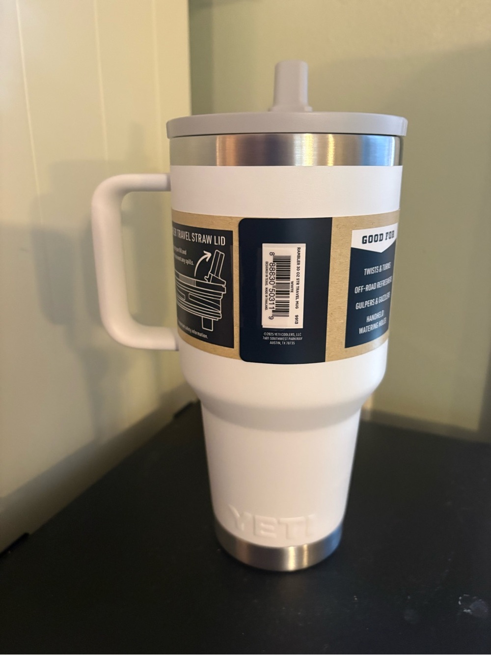 Yeti White Rambler 30 oz Travel Mug with Handle - Picture 4 of 5